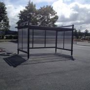 Abri fumeurs - solide et fonctionnel avec options personnalisables et matériaux de qualité_4