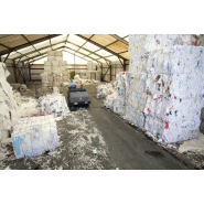 KM 130/300 R LPG - Balayeuse autoportée Kärcher - 300L - Moteur GPL, rendement 13000 m²/h_4