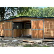 Barn en bois Douglas - LCI Cheval - Modularité et confort pour vos chevaux_4
