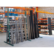 Rayonnage métallique  adapté au stockage de produits longs, barres et tubes, en position verticale_4