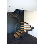 Escalier tourant -acier  cremaillere