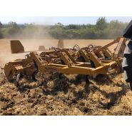 Déchaumeur performant pour terrains pierreux, durs ou homogènes