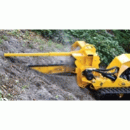 Trancheuse à montage central RTX250 avec moteur performant et système de direction VZ_4