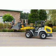 Mini chargeuse électrique Kramer 5055e - 4,1t, ultra-compacte et maniable avec 4 roues directrices_4