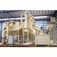 Équipement pour production de poudre fine pour peinture et cosmétique