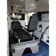 Ambulance type A1 Mercedes avec deux portes latérales