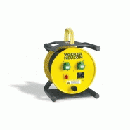 Aiguille vibrante wacker neuson alimentée par un convertisseur de fréquence externe_4