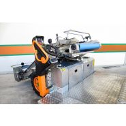 Récolteuse de légumes 8200 Foglia - Ortomec SRL - largeur de la tête de récolte 130 à 180 cm - transmission hydraulique et chariot élévateur pour palettes_4