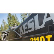 2110 - grues forestière - kesla - à bras droit relève de la catégorie des 10 tonnes/mètres_4