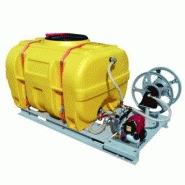 Réservoir équipé pour arrosage avec motopompe à essence