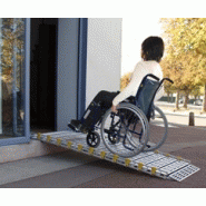 Rampe pour handicapé en aluminium - largeur 1200mm - pente 5% - rebords et surface antidérapante_4