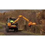 Épareuse Malinia avec attelage au relevage 3 points du tracteur