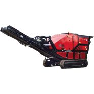 Concasseur de 12 tonnes avec une trémie vibrante avec barres Grizzly - 7000 PLUS RED RHINO Concasseur de 12 tonnes avec une trémie vibrante avec barres Grizzly - 7000 PLUS RED RHINO