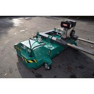 Balayeuse industrielle Attec - ramassage et déversement hydrauliques - pour télescopiques et chariots élévateurs_4