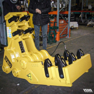 Broyeur mécanique Série FM - OSA - Pour pelles de 18 à 100 tonnes - Haute performance et robustesse en acier HARDOX_4