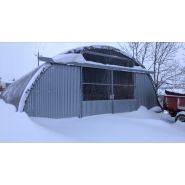 Tunnel d'élevage Abristhor sur solution béton (dalle, longrines, blocs, murs) pour un maximum de bien-être aux animaux et aux éleveurs_4