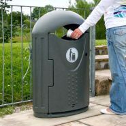 Poubelle publique - Glasdon Evolution - 65 litres, design contemporain et résistant au vandalisme_4