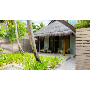 Clôture PVC quasi-occultante haut de gamme - Chloris Pleine - Gamme Prestige - Sur-mesure avec lames robustes en PVC et finitions modernes_4