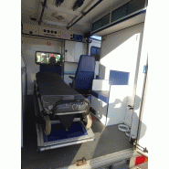 Ambulance Renault Trafic 2012 avec 4 pneus neufs