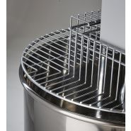 Pétrin compact adapté aux espaces réduits