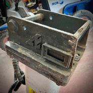 Marteau brise roche hydraulique BRH pour pelle 2 a 4T_4