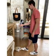 Borne de distribution de gel hydroalcoolique - la ferme 3d - avec le simple appui du pied sur la pédale une dose de gel de 2 ml est distribuée_4