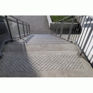 Clou podotactile dinaclou inox extérieur à sceller b 250