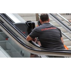 STEP 110 nettoyage des escalators