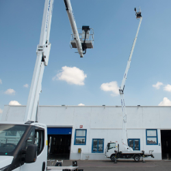 Nacelle Camion SNAKE 2413 PLUS  Alpes et alentours -  disponible en achat neuf et en location de courte à longue durée