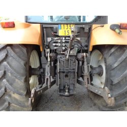 Tracteur agricole Renault Celtis 446 RC - 90 ch - 2004