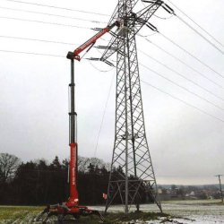 Nacelle araignée sur chenille fiable compacte et facile à manoeuvrer sans opérateur avec une hauteur de travail de 32.40m - spider 33.15/300