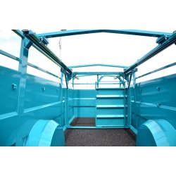 Rollvan 59 - Remorque bétaillère Rolland - PTAC 7800 kg - Système plain-pied hydraulique et sécurité optimale