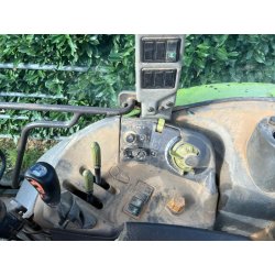 Tracteur agricole Claas ARES 557 ATZ - 100 ch - 2008 - 7 212 h - 4 roues motrices