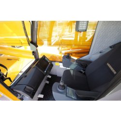 Grue automotrice LTM 1095-5.1 - Liebherr - capacité de charge max 95 t - flèche télescopique jusqu'à 58 m