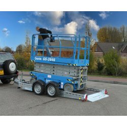 Plateau porte-engin abaissable TOHACO - Suspensions pneumatiques - 397x170 cm - PTAC 2700 Kg - 2 essieux freinés - Référence MA227/3917