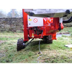 Nacelle araignée LEO23GT - Hauteur de travail max. 23 m - Déport latéral 11,2 m - En stock