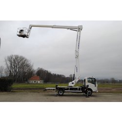 Snake 2111 j plus sue isuzu camion nacelle - oil & steel france - 20.6m