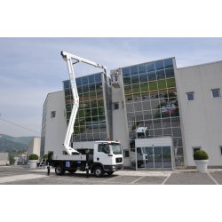Zed 26 JH - Camion nacelle 26 m avec double pantographe, bras télescopique et jib - CTE