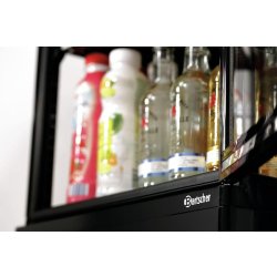 Mini vitrine réfrigérée 78 L, noire 700277G Bartscher