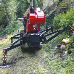Nacelle araignée sur chenilles Spider 22.10 - Hauteur de travail 21,70 m - Capacité 230 kg - Performante et légère