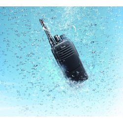 Talkie-walkie sans licence analogique PMR446 IC-F29SR2 - compact, étanche IP67 et robuste avec 21h d'autonomie