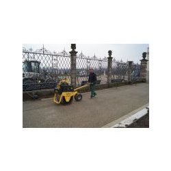 Bw 71 E-2 Rouleau monocylindre lourd - Bomag - Poids 488 kg - Niveau d'émissions Stage V
