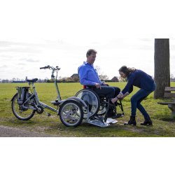 Triporteur Électrique pour Fauteuil Roulant - VeloPlus Van Raam - Stabilité et Assistance Électrique