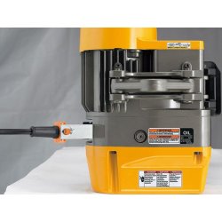 Palan électrique à chaîne EQ KITO - capacité 125 à 1000 kg - compact et performant