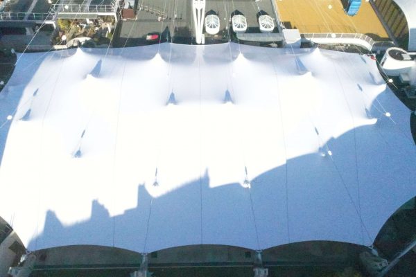 Abris piscine sur mesure - Couverture de qualité avec toile Serge Ferrari - Normandie Structures_5