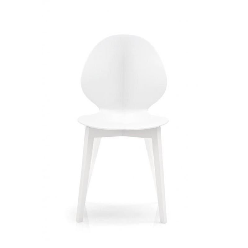 Chaise design Calligaris Basil - plastique recyclable et piétement en bois_5