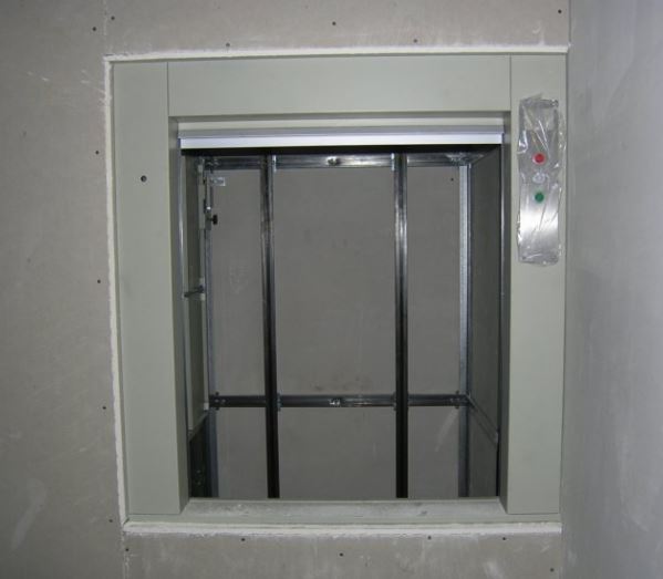 Monte plat pour les petites charges jusqu'à 100 kg idéal pour les restaurants, les hôtels ou les pharmacies_5