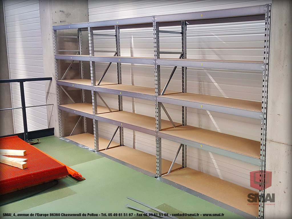 Rayonnage mi-lourd SMAI - robuste et polyvalent pour réserve, atelier, logistique - Profondeur 500 à 1200 mm - Hauteur jusqu'à 5400 mm_5