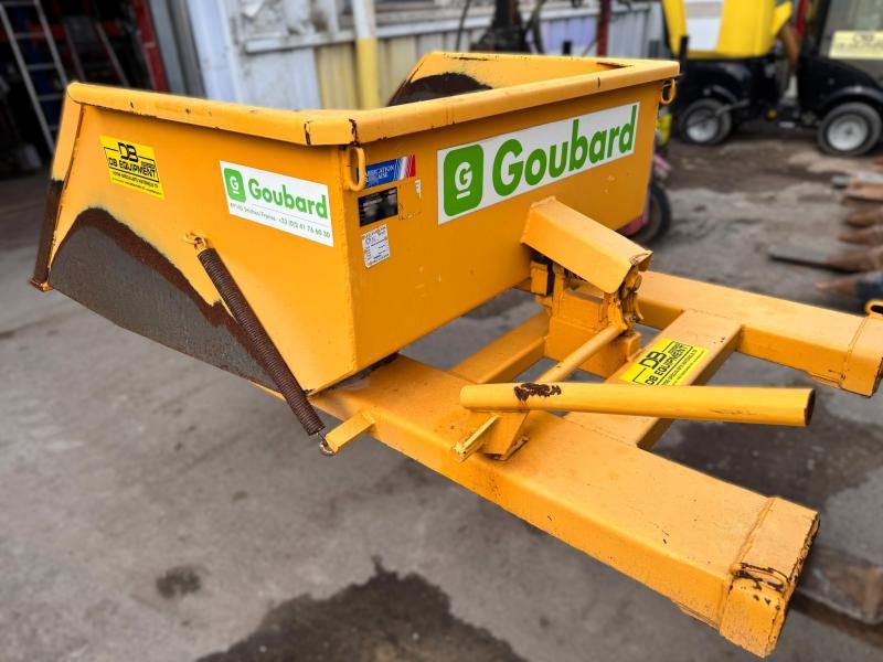 GOUBARD Benne basculante mécanique pour chariots élévateurs_5