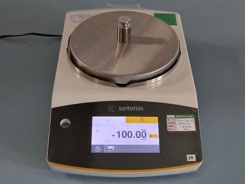 Balance de précision SARTORIUS QUINTIX 1102 1CFR  1100g / 0,01g_5